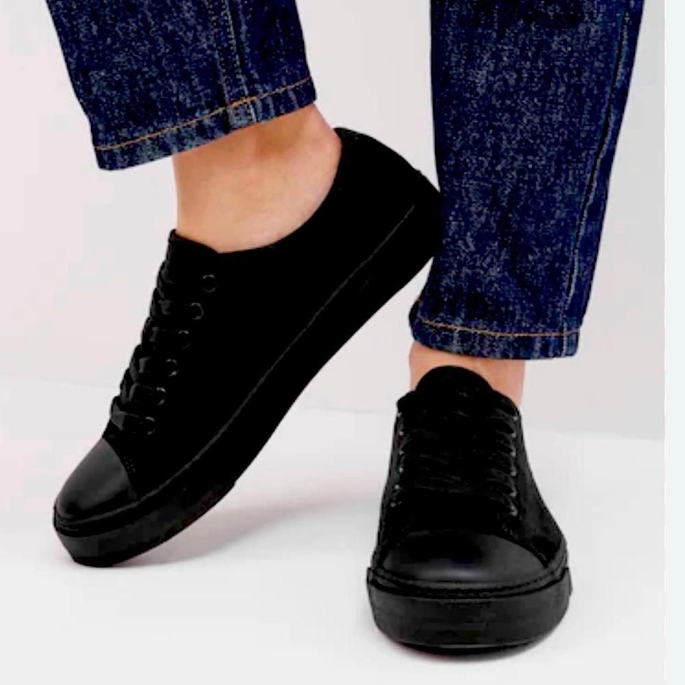 Sole mate Low -Top canvas size 6/8